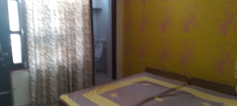 Bedroom, sector 5 3 Bedroom 1523 Sq.Ft. Independent House In Sector 5 Gurgaon 10711741