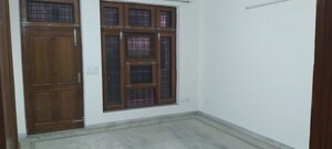 Room in 3 BHK Independent House at Sector 5 – for Rent