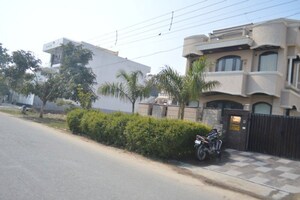 3 BHK Independent House – Exterior View View at Sector 5 - for Rent