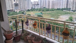 Balcony in 3.5 BHK Apartment at H R Buildcon Elite Homz, Sector 77 – for Rent
