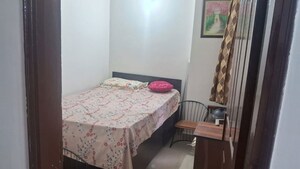 Bedroom in 3.5 BHK Apartment at H R Buildcon Elite Homz, Sector 77 – for Rent