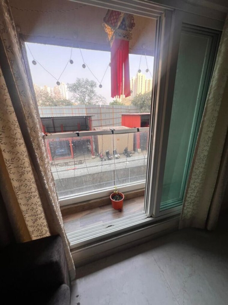 Balcony, dosti-west-county-phase-4-dosti-pine 2 Bedroom 545 Sq.Ft. Apartment In Balkum Pada Thane 10711785