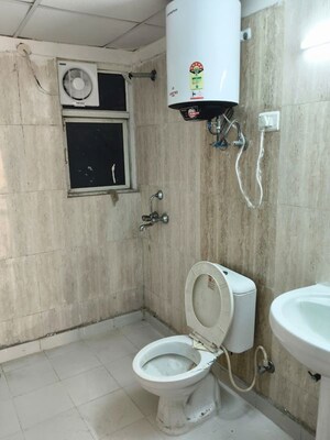 Bathroom in 2.5 BHK Apartment at Gardenia Gateway, Sector 75 – for Rent