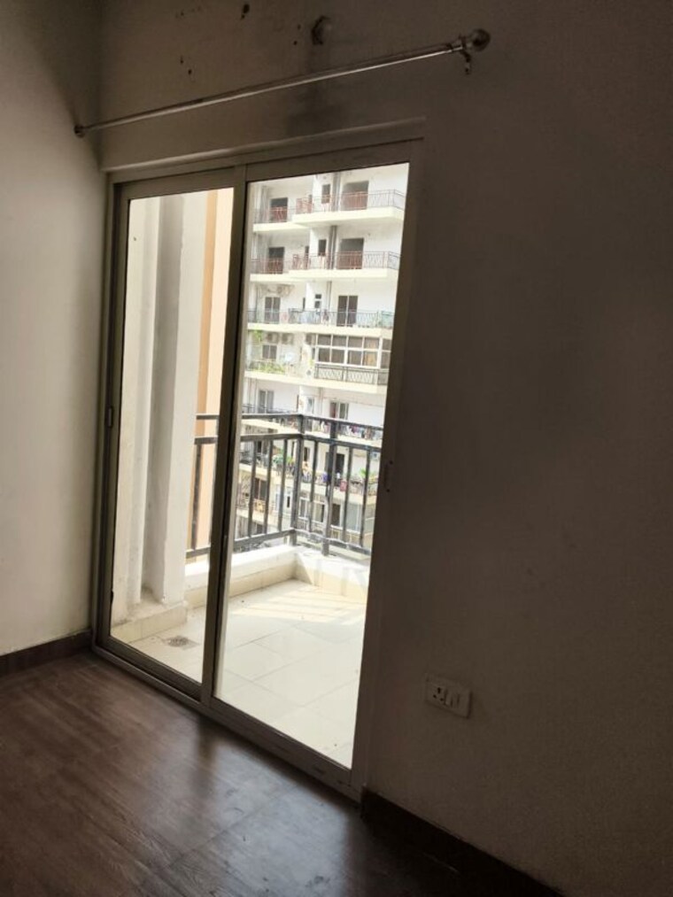 Room, gardenia-gateway 2.5 Bedroom 1265 Sq.Ft. Apartment In Sector 75 Noida 10711782