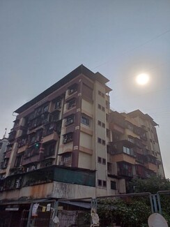 1 BHK Apartment For Rent in Vakratund CHS