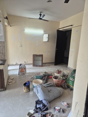Furnished Amenities in 2 BHK Apartment at Sethi Max Royale, Sector 76 – for Rent