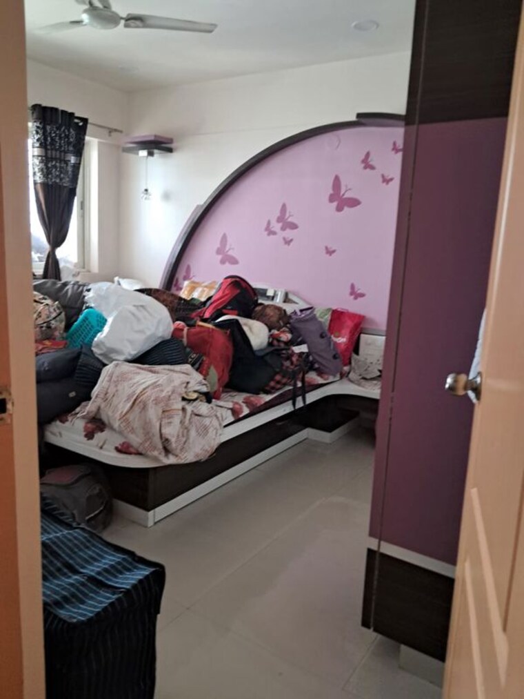 Room, udyog nagar 2.5 Bedroom 950 Sq.Ft. Apartment In Udyog Nagar Pune 10711803