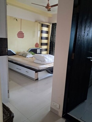 Bedroom in 2.5 BHK Apartment at Udyog Nagar – for Rent