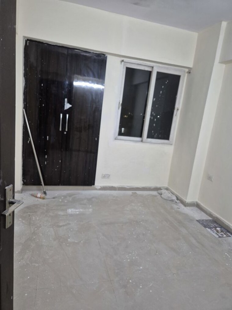 undefined, sethi-max-royale 2 Bedroom 895 Sq.Ft. Apartment In Sector 76 Noida 10711824