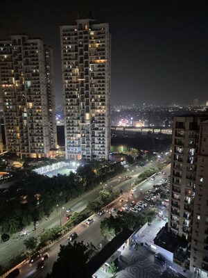 Master Plan in 2 BHK Apartment at Sethi Max Royale, Sector 76 – for Rent
