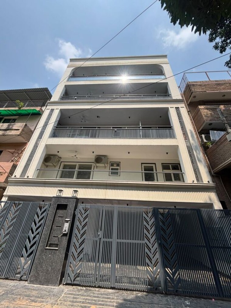 Exterior View, hauz khas 3 Bedroom 1500 Sq.Ft. Builder Floor In Hauz Khas Delhi 10711843
