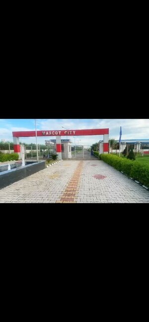  Plot For Sale in Milton Tower, Vip Road