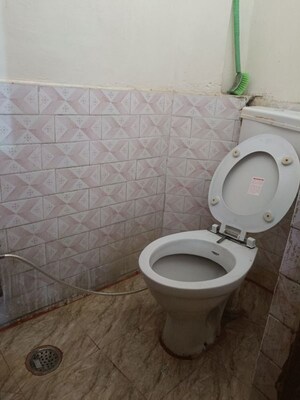 Bathroom in 1 BHK Independent House at Manimajra – for Rent