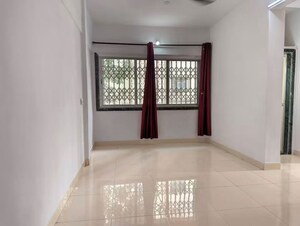 1 BHK Apartment For Rent in Evershine Nagar