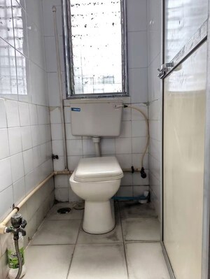 Bathroom in 1 BHK Apartment at Evershine Nagar – for Rent