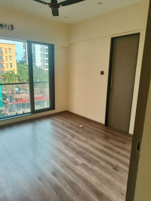 Room in 2 BHK Apartment at Sheth 72 West, Andheri West – for Rent