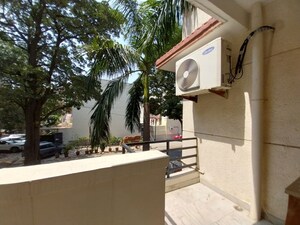 Balcony in 3 BHK Builder Floor at Unitech South City II, Sector 50 – for Rent