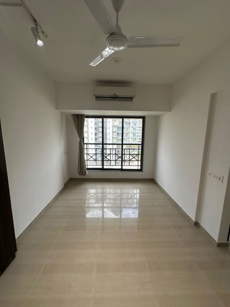 Room, gurukrupa-dhyanam 2 Bedroom 714 Sq.Ft. Apartment In Versova Mumbai 10711870