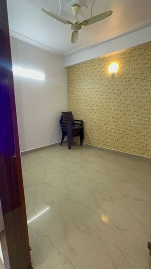 Room in 4 BHK Apartment at LR Bluemoon Homes, Raj Nagar Extension – for Sale