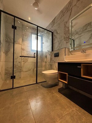 Kitchen in 3.5 BHK Apartment at Central Park I, Sector 42 – for Rent
