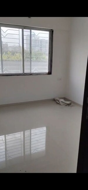 Room in 2 BHK Apartment at Sukhwani Hermosa Casa, Mundhwa – for Rent