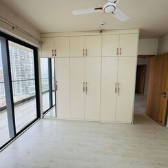 2 BHK +Apartment For Rent in M3M Heights