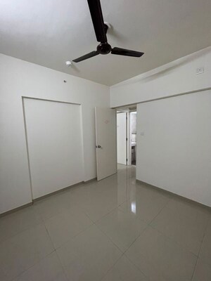 Master Bedroom in 2 BHK Apartment at Mahindra Happinest Tathawade Phase 1, Tathawade – for Rent