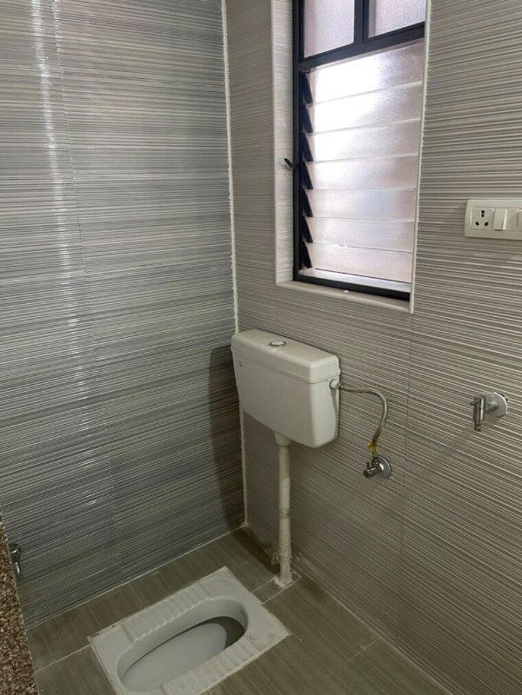 Bathroom, kumar-parc-residences 1 Bedroom 550 Sq.Ft. Apartment In Hadapsar Pune 10711962
