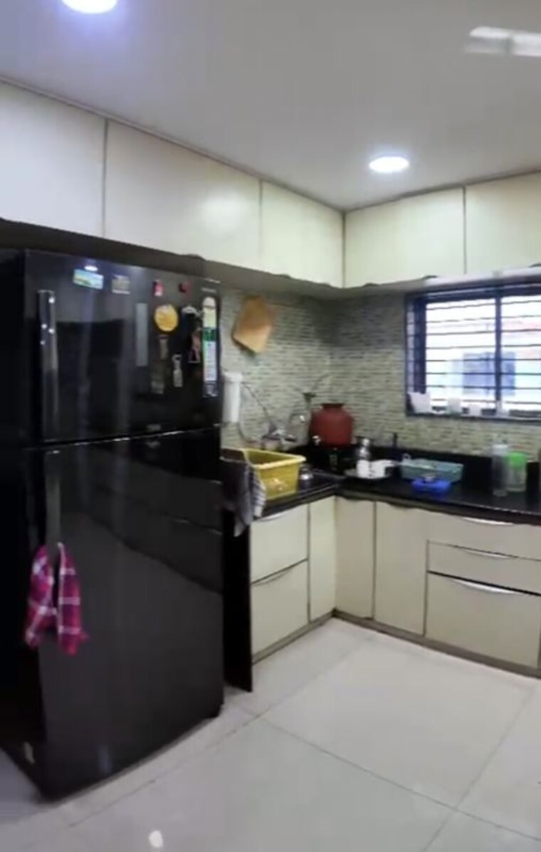 Kitchen, piplod 4 Bedroom 5000 Sq.Ft. Villa In Piplod Surat 10711973