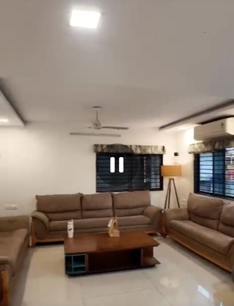 Living Room, piplod 4 Bedroom 5000 Sq.Ft. Villa In Piplod Surat 10711973
