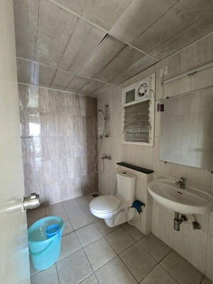 Bathroom in 3 BHK Apartment at Mantri Webcity, Hennur Road – for Rent