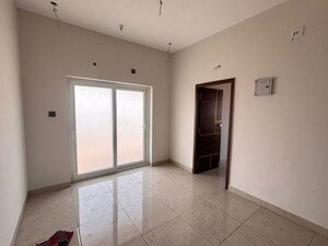 Room in 3 BHK Apartment at Canal Puram – for Sale