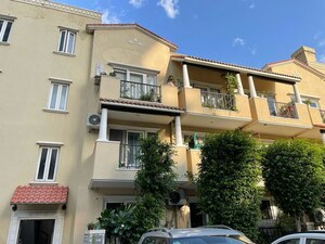 3 BHK Builder Floor For Rent in Emaar Emerald Floors, Sector 65