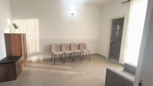 Room in 3 BHK Apartment at Mapsko Paradise, Sector 83 – for Sale