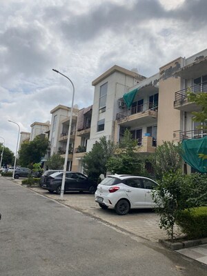 3 BHK Builder Floor For Sale in Sector 77