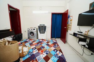 Bedroom in 3 BHK Apartment at GLS South Avenue, Sector 92 – for Sale