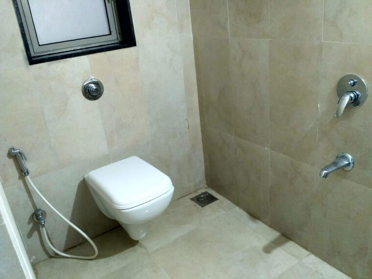 Bathroom, runwal-eirene 2 Bedroom 750 Sq.Ft. Apartment In Balkum Pada Thane 10712065