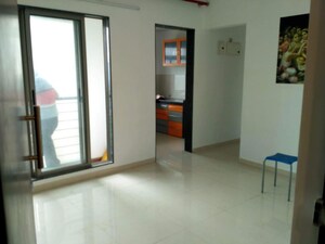 Room in 2 BHK Apartment at Runwal Eirene, Balkum Pada – for Sale