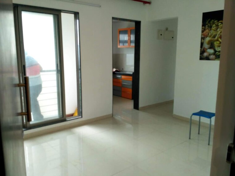 Room, runwal-eirene 2 Bedroom 750 Sq.Ft. Apartment In Balkum Pada Thane 10712065