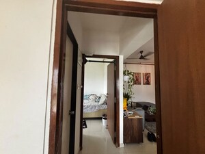 Room in 2 BHK Apartment at Mayfair The View, Vikhroli West – for Rent