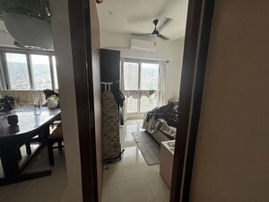 Bathroom in 2 BHK Apartment at Mayfair The View, Vikhroli West – for Rent