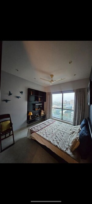 Bedroom in 2 BHK Apartment at Anu Apartment Vile Parle, Vile Parle West – for Rent