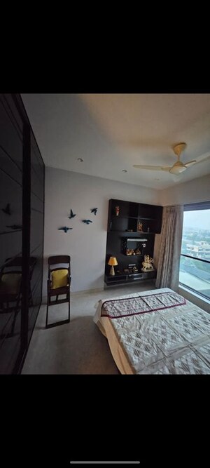 Furnished Amenities in 2 BHK Apartment at Anu Apartment Vile Parle, Vile Parle West – for Rent