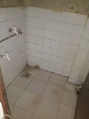 Bathroom in 1 BHK Apartment at MIG Colony Gokhalenagar, Gokhalenagar – for Rent