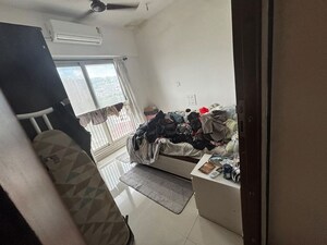 Team Area in 2 BHK Apartment at Mayfair The View, Vikhroli West – for Rent
