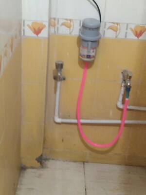 Furnished Amenities in 2 BHK Apartment at MIG Colony Gokhalenagar, Gokhalenagar – for Rent