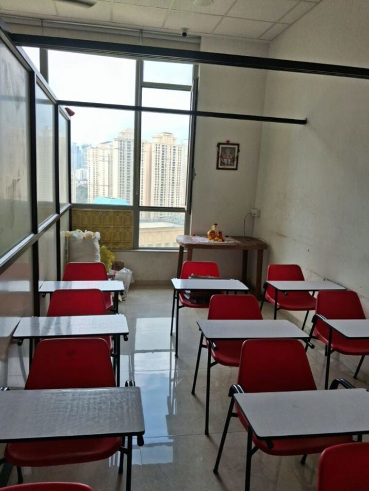 Team Area, hiranandani-business-park Commercial Office Space 782 Sq.Ft. In Thane West Thane 10712178