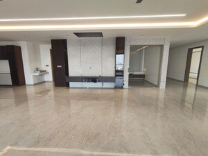 Room in 2 BHK Apartment at Hirize Rich Park, Kokapet – for Rent