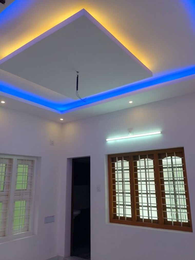 undefined, kuttanellur 4 Bedroom 2000 Sq.Ft. Independent House In Kuttanellur Thrissur 10712225