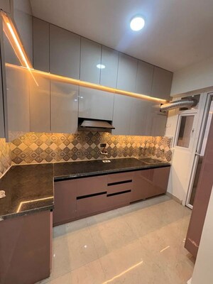 2 BHK Apartment For Sale in Pareena Om Apartments, Sector 112